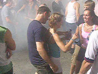 dancin_robbie.mov